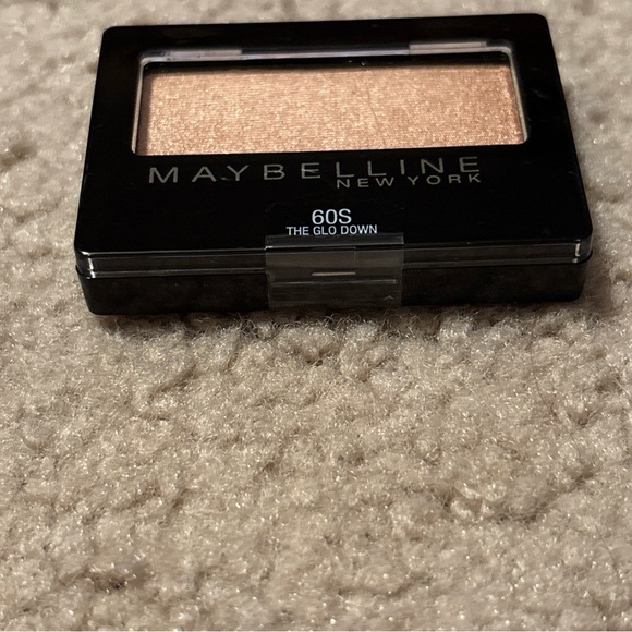 Maybelline New York Expert Wear Eyeshadow, The Glo Down, 60S ~ 0.08 oz. New - Picture 2 of 12
